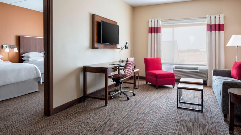 <b>Four Points Dallas/Fort Worth Arpt North Room</b>. Images powered by <a href="https://www.leonardoworldwide.com/" title="Leonardo Worldwide" target="_blank">Leonardo</a>.