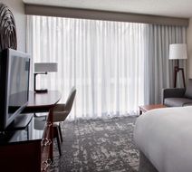 Marriott Park Ridge Room