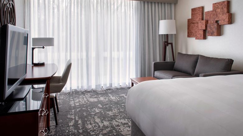 <b>Marriott Park Ridge Room</b>. Images powered by <a href="https://www.leonardoworldwide.com/" title="Leonardo Worldwide" target="_blank">Leonardo</a>.