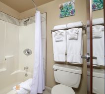 Garibaldi House Inn Room