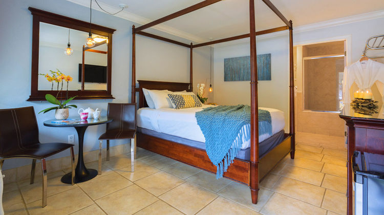 The Lodge At Blue Lakes Room