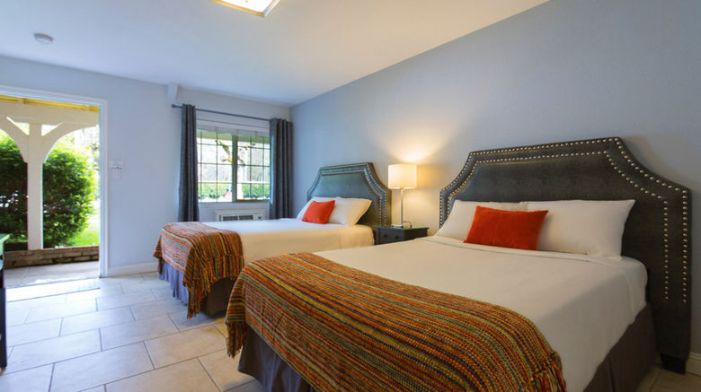 <b>The Lodge At Blue Lakes Room</b>. Images powered by <a href="https://www.leonardoworldwide.com/" title="Leonardo Worldwide" target="_blank">Leonardo</a>.
