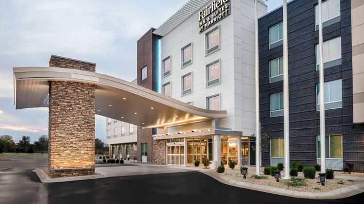 Fairfield Inn & Suites Kenosha Exterior