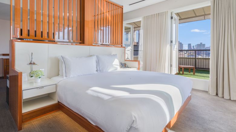 <b>33 Hotel, New York City, Seaport Room</b>. Images powered by <a href="https://www.leonardoworldwide.com/" title="Leonardo Worldwide" target="_blank">Leonardo</a>.