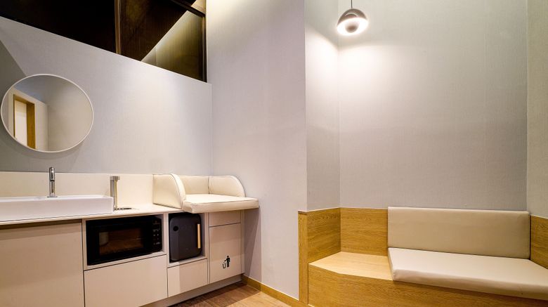 <b>Courtyard by Marriott Seoul Namdaemun Room</b>. Images powered by <a href="https://www.leonardoworldwide.com/" title="Leonardo Worldwide" target="_blank">Leonardo</a>.