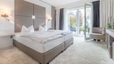 <b>Hotel Bellevue Room</b>. Images powered by <a href="https://www.leonardoworldwide.com/" title="Leonardo Worldwide" target="_blank">Leonardo</a>.