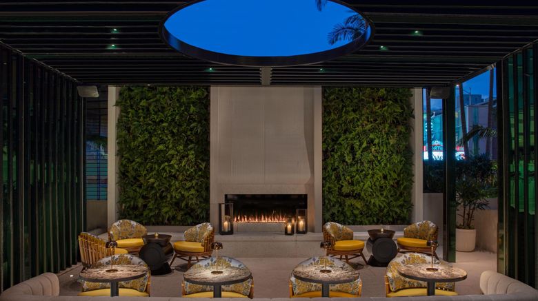 <b>W Hollywood Restaurant</b>. Images powered by <a href="https://www.leonardoworldwide.com/" title="Leonardo Worldwide" target="_blank">Leonardo</a>.