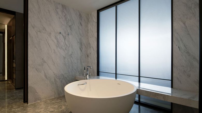<b>Wuhan Marriott Hotel Wuchang Room</b>. Images powered by <a href="https://www.leonardoworldwide.com/" title="Leonardo Worldwide" target="_blank">Leonardo</a>.