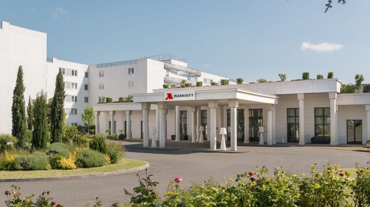 Paris Charles de Gaulle Airport Marriott Exterior