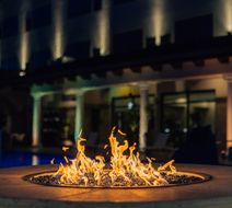 Hotel Indigo Spring-Woodlands Area Exterior