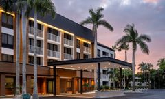 Courtyard by Marriott Naples