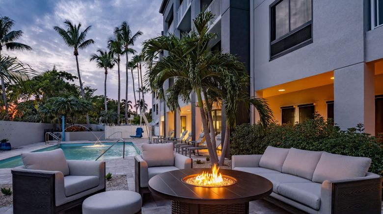 <b>Courtyard by Marriott Naples Exterior</b>. Images powered by <a href="https://www.leonardoworldwide.com/" title="Leonardo Worldwide" target="_blank">Leonardo</a>.