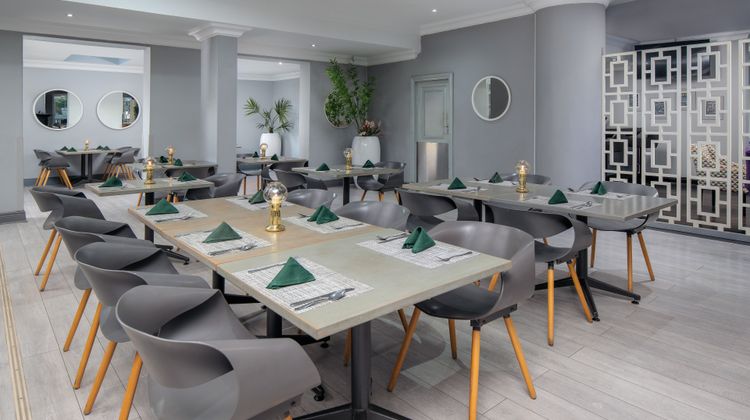 Holiday Inn Johannesburg Airport Restaurant