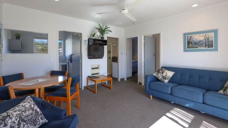 <b>ASURE Fountain Resort Motel Room</b>. Images powered by <a href="https://www.leonardoworldwide.com/" title="Leonardo Worldwide" target="_blank">Leonardo</a>.