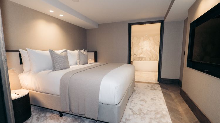 The Lyall Hotel Room