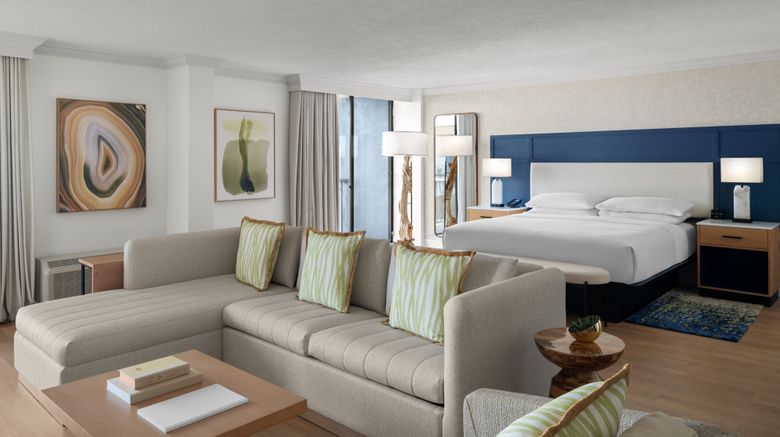 <b>Sheraton Sand Key Resort Suite</b>. Images powered by <a href="https://www.leonardoworldwide.com/" title="Leonardo Worldwide" target="_blank">Leonardo</a>.