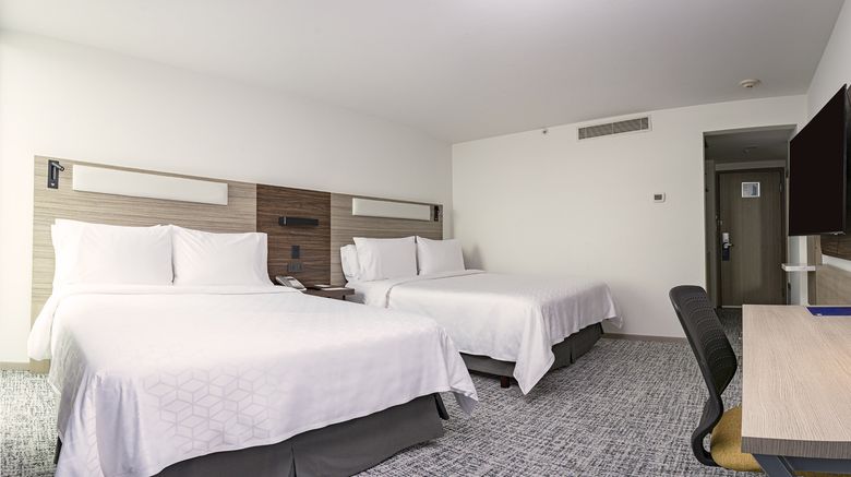 <b>Holiday Inn Express Galerias Room</b>. Images powered by <a href="https://www.leonardoworldwide.com/" title="Leonardo Worldwide" target="_blank">Leonardo</a>.