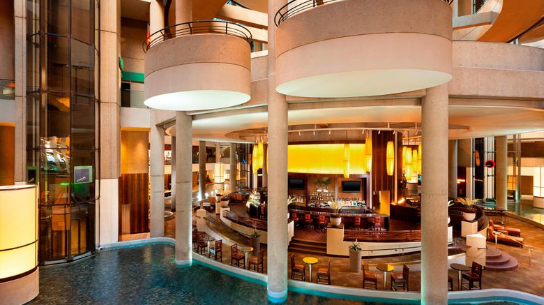 <b>The Westin Bonaventure Hotel & Suites Lobby</b>. Images powered by <a href="https://www.leonardoworldwide.com/" title="Leonardo Worldwide" target="_blank">Leonardo</a>.