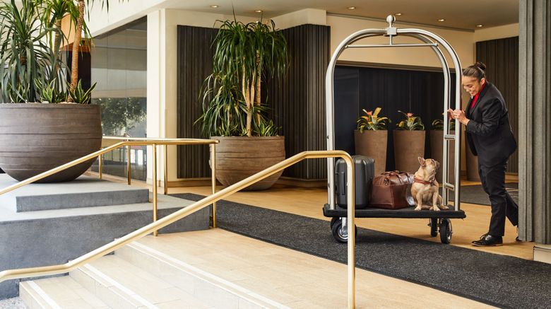 <b>The Westin Bonaventure Hotel & Suites Exterior</b>. Images powered by <a href="https://www.leonardoworldwide.com/" title="Leonardo Worldwide" target="_blank">Leonardo</a>.