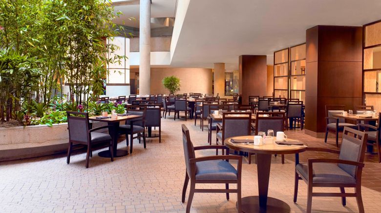 <b>The Westin Bonaventure Hotel & Suites Restaurant</b>. Images powered by <a href="https://www.leonardoworldwide.com/" title="Leonardo Worldwide" target="_blank">Leonardo</a>.