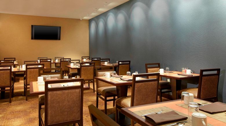 <b>The Westin Bonaventure Hotel & Suites Restaurant</b>. Images powered by <a href="https://www.leonardoworldwide.com/" title="Leonardo Worldwide" target="_blank">Leonardo</a>.
