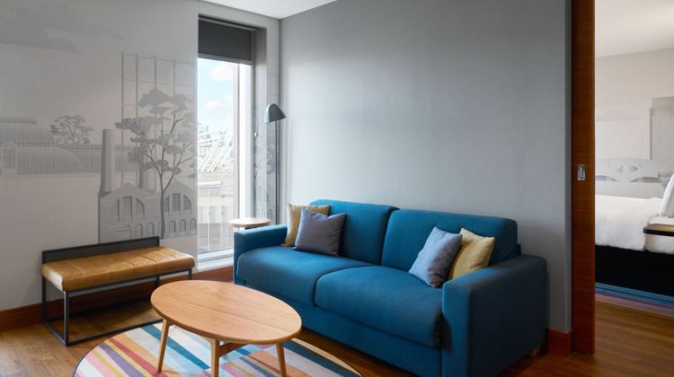 aloft London ExCel Room