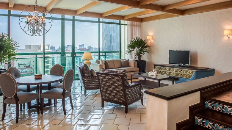 <b>Sheraton Mexico City Maria Isabel Hotel Suite</b>. Images powered by <a href="https://www.leonardoworldwide.com/" title="Leonardo Worldwide" target="_blank">Leonardo</a>.