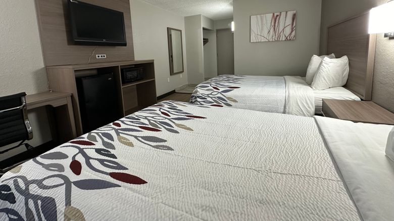<b>Red Roof Inn Richmond – W Broad St Room</b>. Images powered by <a href="https://www.leonardoworldwide.com/" title="Leonardo Worldwide" target="_blank">Leonardo</a>.
