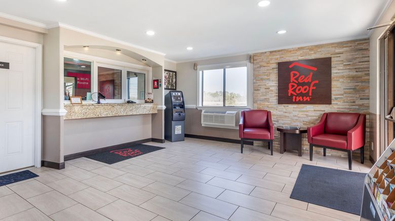 <b>Red Roof Inn Suffolk Lobby</b>. Images powered by <a href="https://www.leonardoworldwide.com/" title="Leonardo Worldwide" target="_blank">Leonardo</a>.