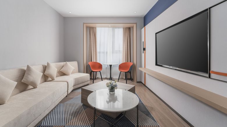 <b>Holiday Inn Exp Yuhua Room</b>. Images powered by <a href="https://www.leonardoworldwide.com/" title="Leonardo Worldwide" target="_blank">Leonardo</a>.