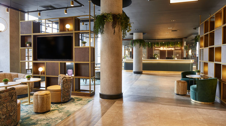 Leonardo Royal Hotel Glasgow Lobby