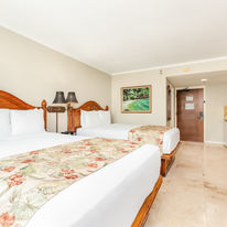 Luana Waikiki Hotel & Suites