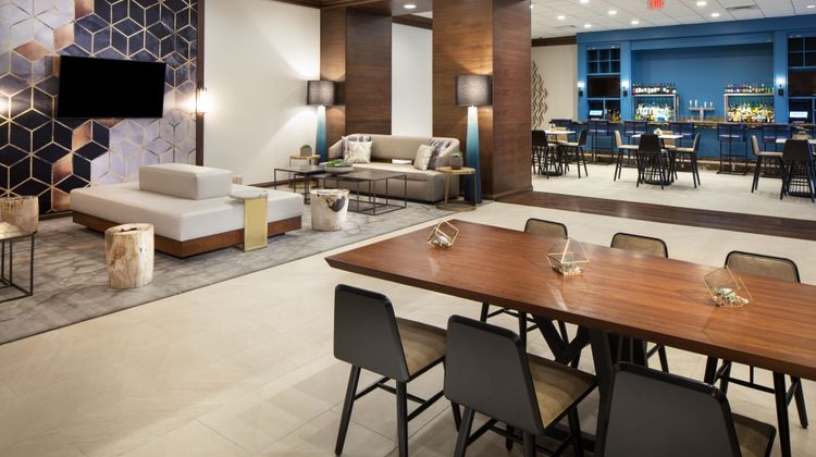 The Westin Oaks Houston at the Galleria Lobby