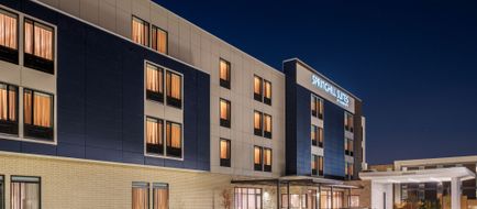 SpringHill Suites Menomonee Falls Exterior