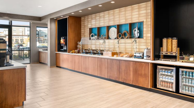 SpringHill Suites Menomonee Falls Restaurant