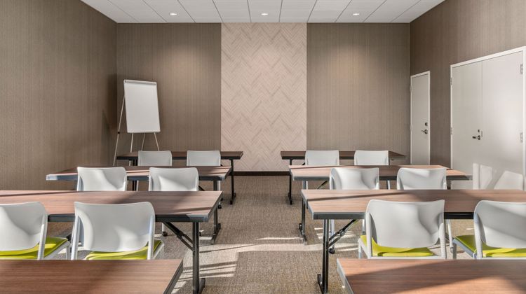 SpringHill Suites Menomonee Falls Meeting