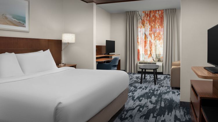 Fairfield Inn & Suites Panama City Beach Suite