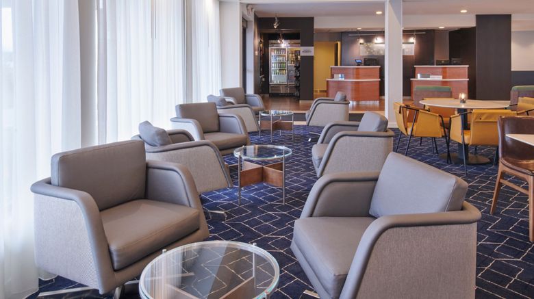 <b>Courtyard by Marriott Detroit Livonia Lobby</b>. Images powered by <a href="https://www.leonardoworldwide.com/" title="Leonardo Worldwide" target="_blank">Leonardo</a>.