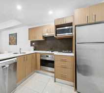APX Apartments World Square Sydney Room