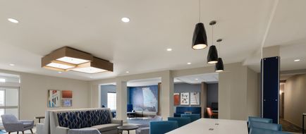 Holiday Inn Express Savannah Airport Exterior