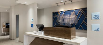 Holiday Inn Express Savannah Airport Exterior