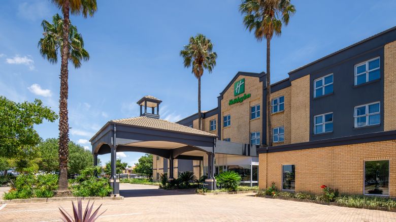 Holiday Inn Johannesburg Airport Exterior. Images powered by <a href="https://www.leonardoworldwide.com" target="_blank" rel="noopener">Leonardo</a>.