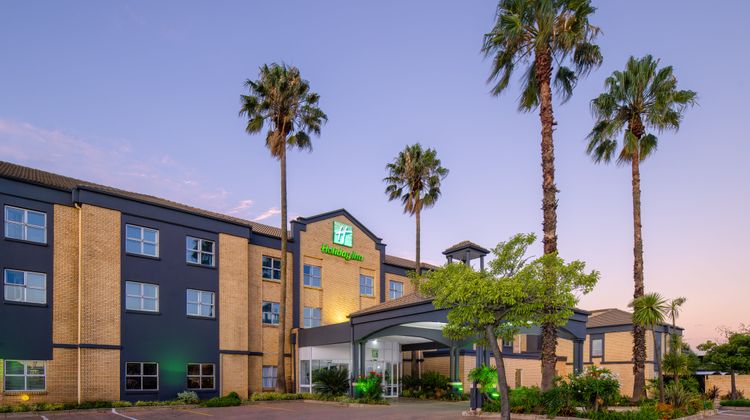 Holiday Inn Johannesburg Airport Exterior