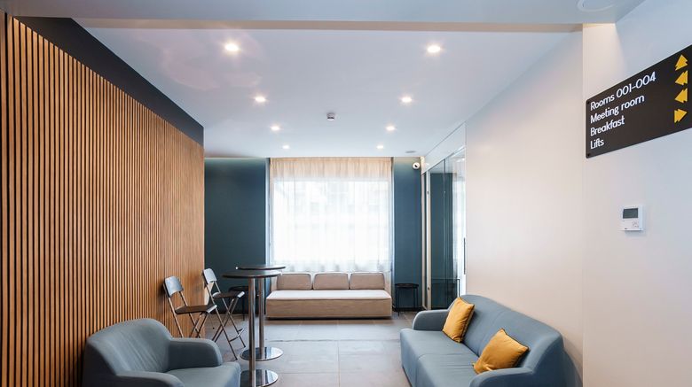 <b>Aparthotel Colombo Roma Lobby</b>. Images powered by <a href="https://www.leonardoworldwide.com/" title="Leonardo Worldwide" target="_blank">Leonardo</a>.