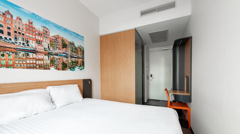 <b>easyHotel Amsterdam Arena Boulevard Room</b>. Images powered by <a href="https://www.leonardoworldwide.com/" title="Leonardo Worldwide" target="_blank">Leonardo</a>.