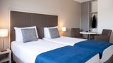 Sejours & Affaires Paris Vincennes Room
