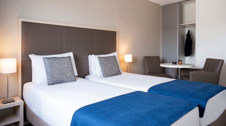 <b>Sejours & Affaires Paris Vincennes Room</b>. Images powered by <a href="https://www.leonardoworldwide.com/" title="Leonardo Worldwide" target="_blank">Leonardo</a>.