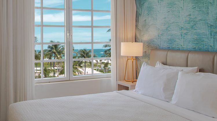 Bentley Hotel South Beach Exterior