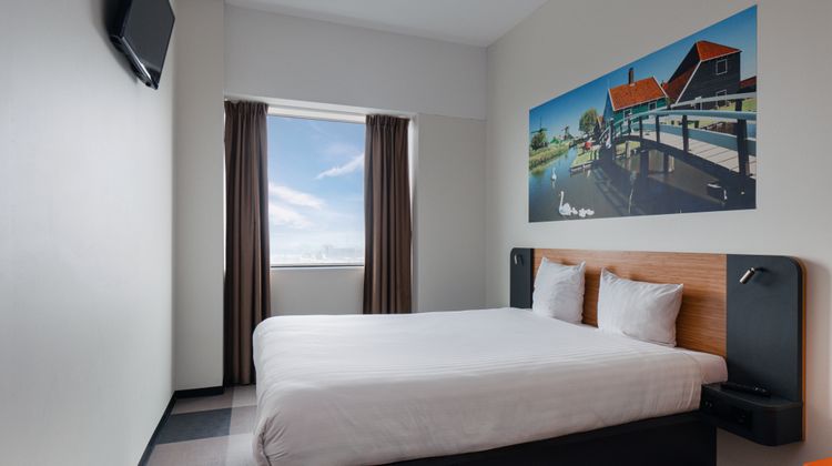 easyHotel Amsterdam Zaandam Room