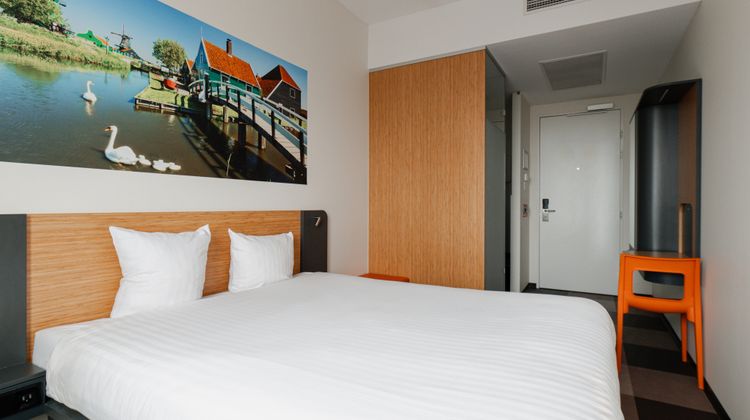 easyHotel Amsterdam Zaandam Room